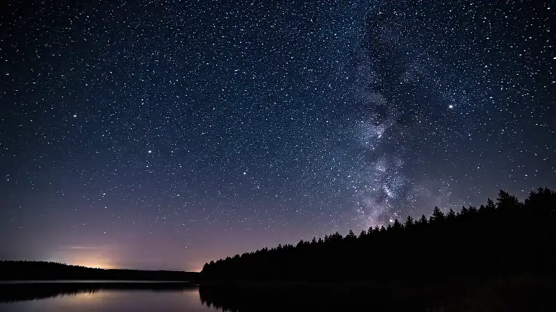 Standbild aus dem Video „Start“